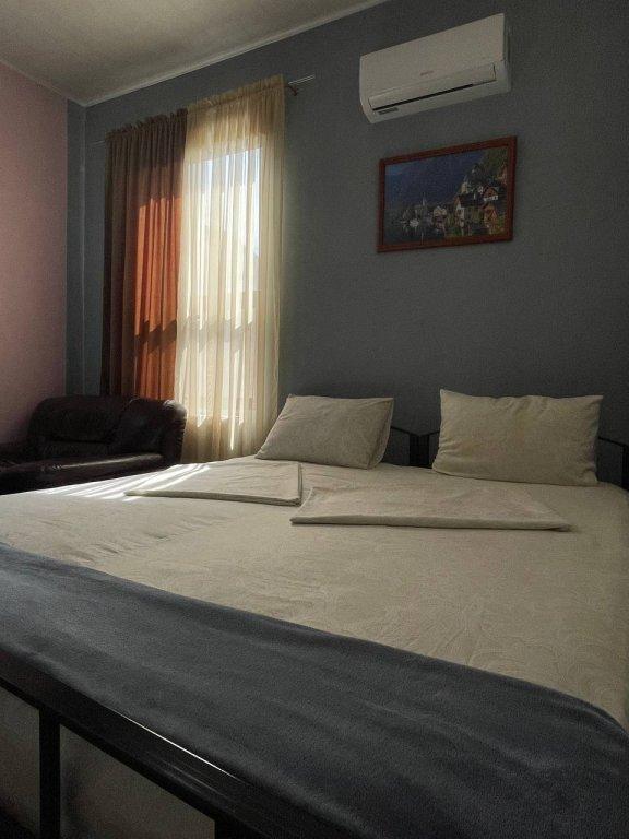 Alem Hotel Yerevan Exterior photo