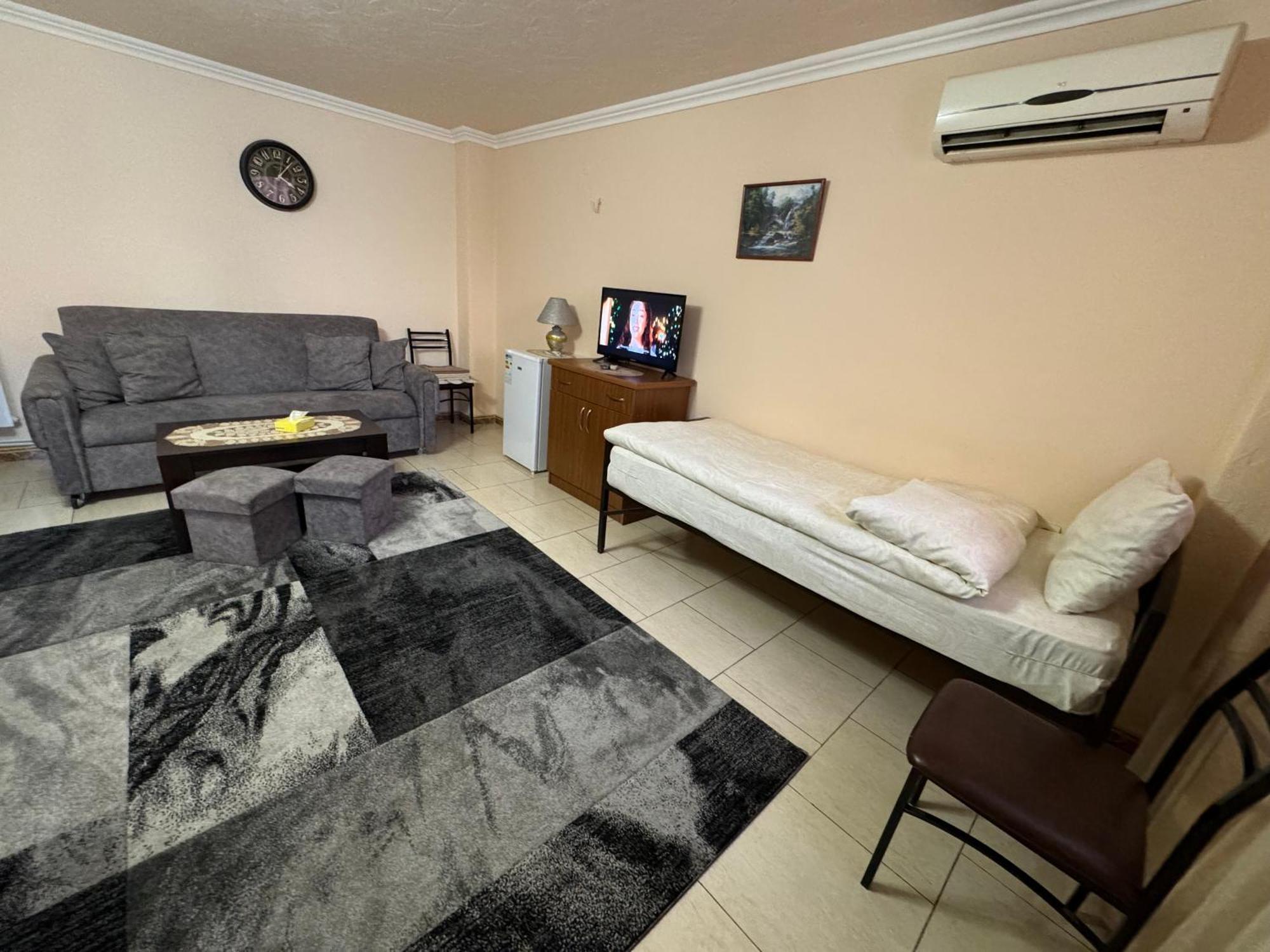 Alem Hotel Yerevan Exterior photo